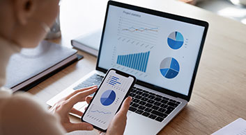 操作画面を見ながらご提案